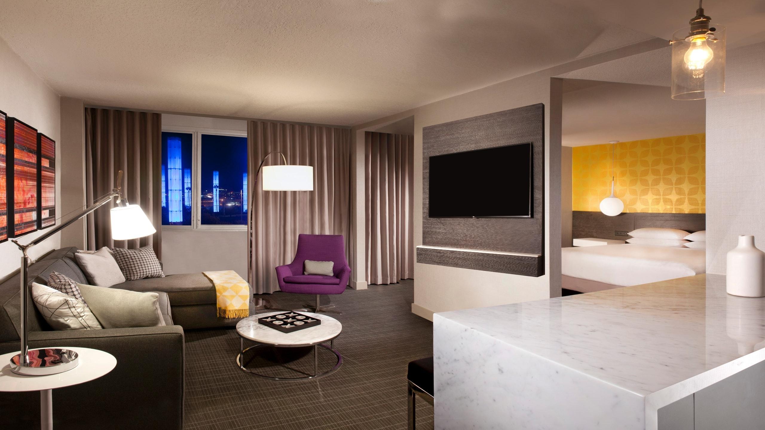 Hyatt Regency Angeles International Airport