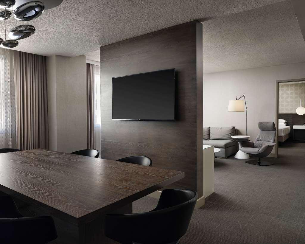Hyatt Regency Angeles International Airport Hotel Los Angeles